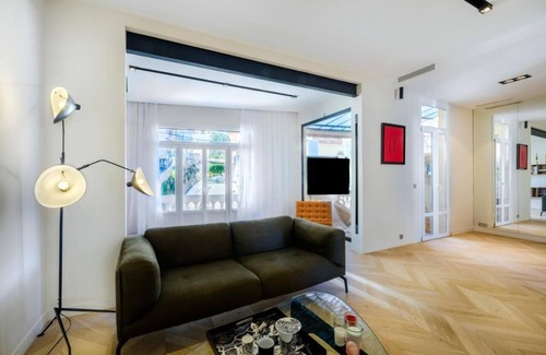 Beausoleil Appartement | Vrbo Property