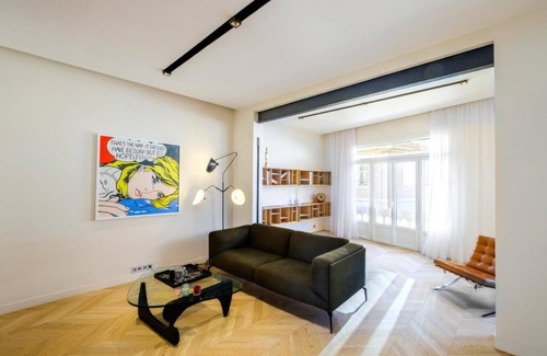 Beausoleil Appartement | Vrbo Property