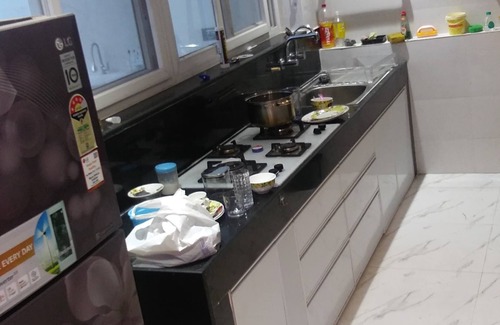Toli Chowki Appartement | 3-bedroom apartment in perfect Hyderabad with AC