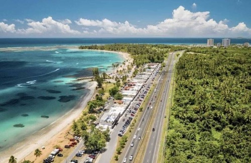 Luquillo Appartement | 3-bedroom apartment in Luquillo with AC, WiFi,Near Natural Pool and Beach