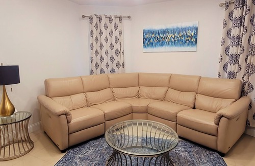 Ditmas Park Appartement | 3-bedroom apartment in charming Brooklyn with AC, WiFi. Enjoy your stay