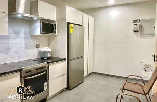 Accra Appartement | 3 bedroom Apt cityview with swimming pool and 24hr security
