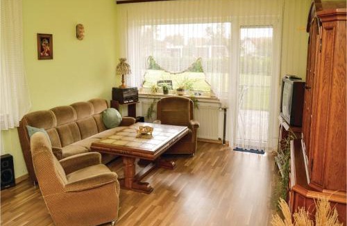 Breuna Appartement | 3 Bedroom Awesome Apartment In Breuna