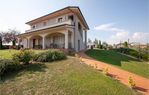 Montopoli in Val d'Arno Appartement | 3 Bedroom Awesome Apartment In Marti Pi