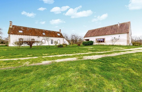 Villeherviers Maison | 3 bedroom awesome home in Villeherviers