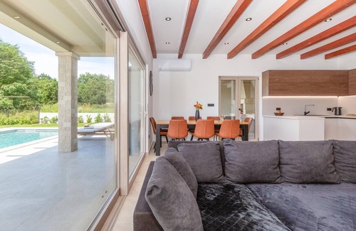 Santalezi Maison | Superbe maison de 3 chambres à.