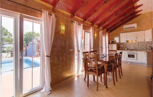 Nerezine Maison | 3 Bedroom Awesome Home In Nerezine