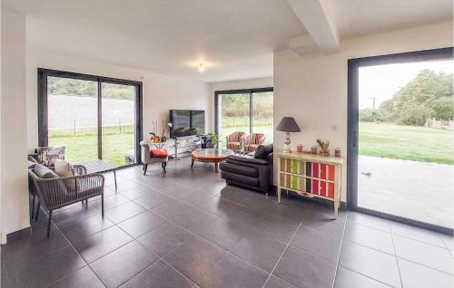 Vertou Maison | 3 Bedroom Beautiful Home In Vertou