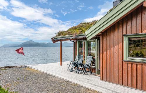 Frei Maison | 3 Bedroom Beautiful Home In Øydegard