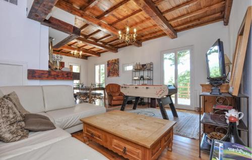 Andon Maison | 3 Bedroom Beautiful Home In Andon