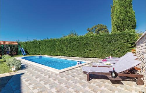 Melnica Maison | 3 Bedroom Beautiful Home In Frkeci