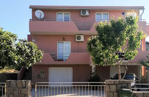 Maslenica Appartement | Appartement confortable de 3 chambres à.