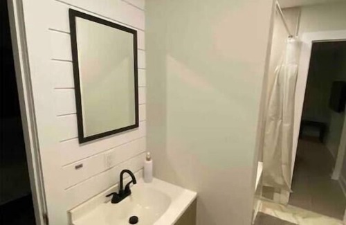 Chapel Hill South Maison | 3 Bedroom Cozy Family Home, Close to all amenities