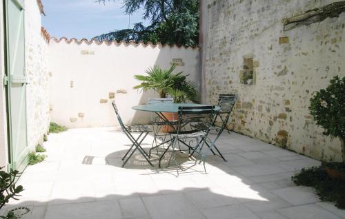 La Jonchere Maison | 3 Bedroom Cozy Home In La Jonchere