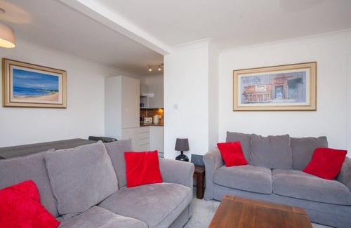 Glasgow Appartement | 3 Bedroom Duplex with Free Parking