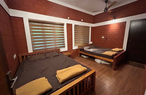 Mannarkkad Autre | 3-bedroom farmhouse in beautiful Attappadi