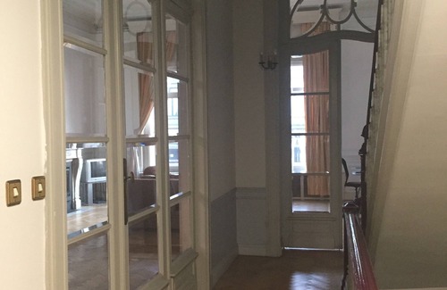 Wijk van de Squares Appartement | 3 bedroom for monthly rentals in the EU schuman district