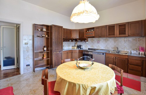 Pistoia Maison | 3 bedroom gorgeous home in Pistoia