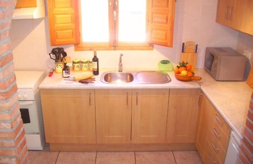 L'Ampolla Maison | 3 bedroom ground floor house on smallholding