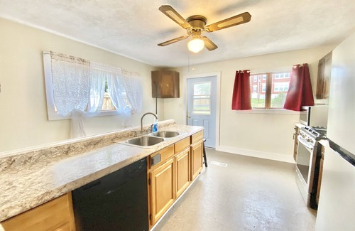 Danville Maison | Home 5Mins Walk to Geisinger Hospital
