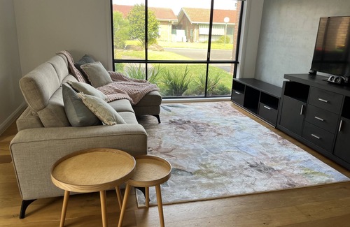 Cheltenham Maison | 3 Bedroom Home in Cheltenham