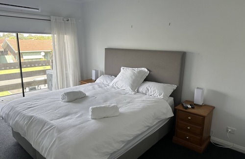 Cheltenham Maison | 3 Bedroom Home in Cheltenham