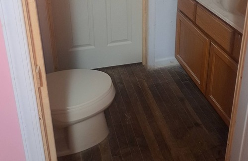 Lewes Maison | 3 Bedroom Home Located 5-10 mins From Many Beaches and Outlet Shopping Centers