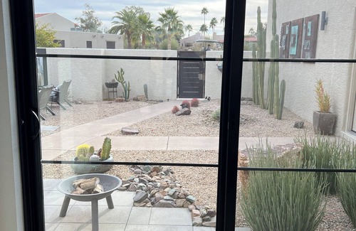 Rio Verde Maison | 3-bedroom home with Mountain View’s in Rio Verde country club wWiFi, office, AC