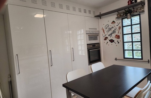 Pontault-Combault Maison | 3-bedroom house surrounded by a garden near Paris and Disney