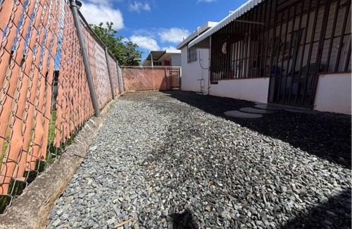 Camaceyes Maison | 3-bedroom house in beautiful Camaceyes with AC, WiFi