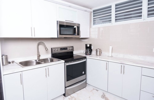 Carolina Maison | 3-bedroom house in delightful Carolina with Wi-Fi, AC and a lovely pool.