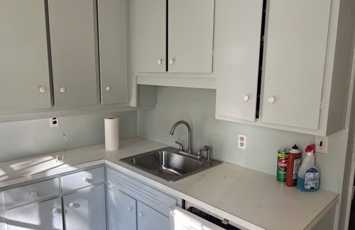 Owings Mills Maison | 3-bedroom house in serene Owings Mills with WiFi, AC. Relax with maximum privacy
