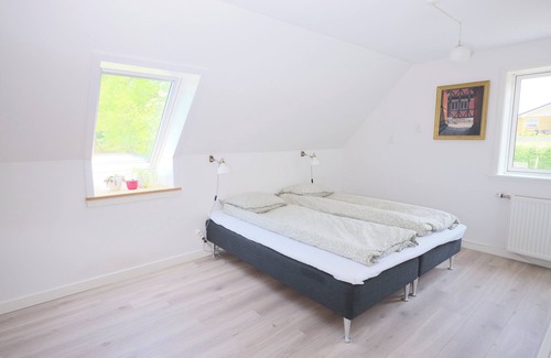Ringsted Autre | 3-bedroom house on a farm with animals