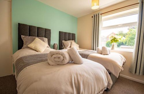 Worcester Maison | 3-bedroom house with garden, conservatory, in centre of Worcester