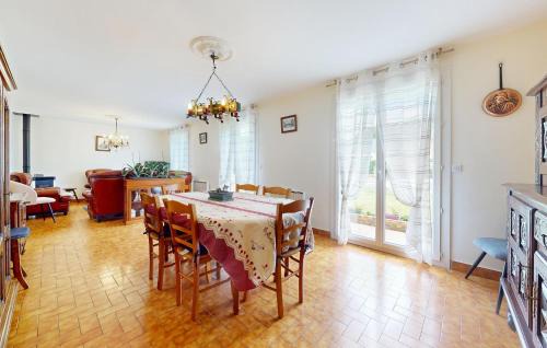 Fontenay Maison | 3 Bedroom Lovely Home In Fontenay