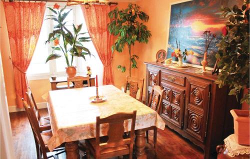 Landudec Maison | 3 Bedroom Lovely Home In Landudec