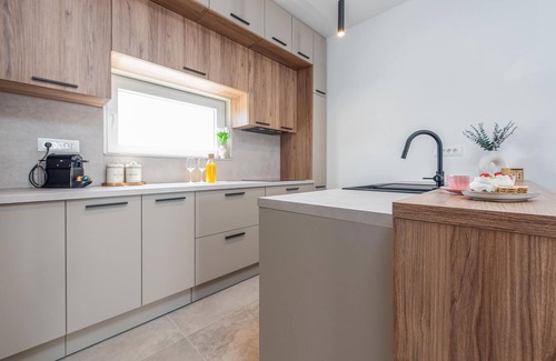 Sveti Filip i Jakov Maison | Belle maison de 3 chambres à Gornje.