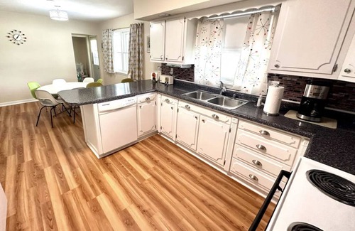 Princeton Maison | 3 Bedroom Minutes to Historic Downtown