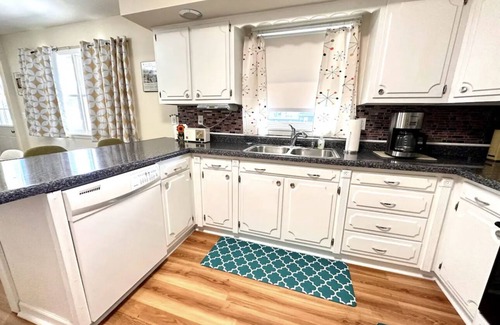 Princeton Maison | 3 Bedroom Minutes to Historic Downtown