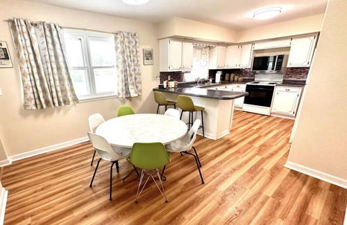 Princeton Maison | 3 Bedroom Minutes to Historic Downtown