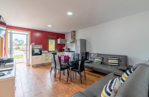 Arnoia Appartement | Bel appartement de 3 chambres à A.
