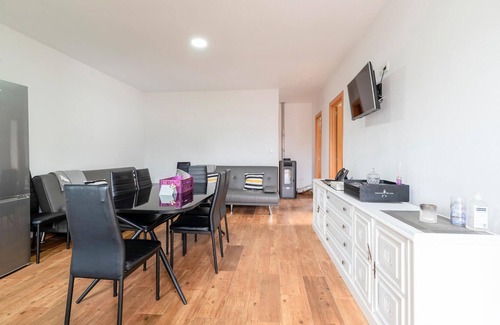 Arnoia Appartement | Bel appartement de 3 chambres à A.