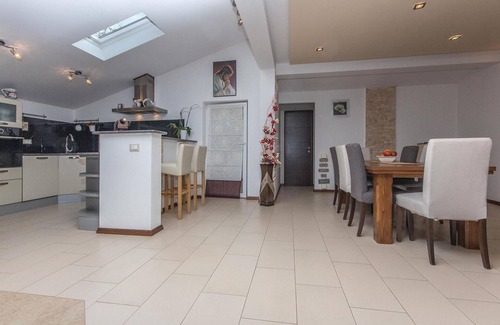Kurili Appartement | Bel appartement de 3 chambres à.