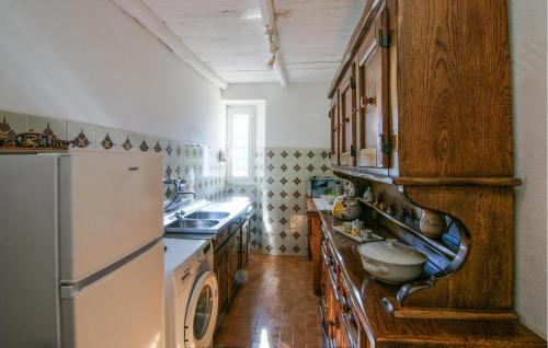 Stazzema Appartement | 3 Bedroom Nice Apartment In Stazzema