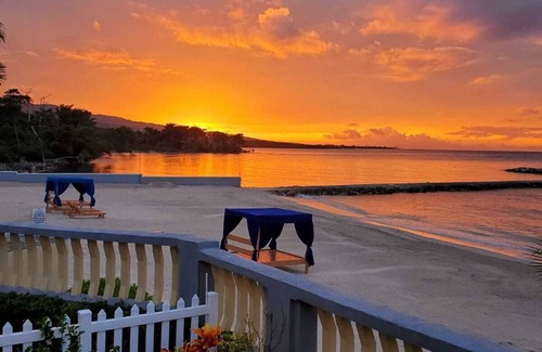 St. Ann's Bay Villa | 3 Bedroom Ocean Property Villa