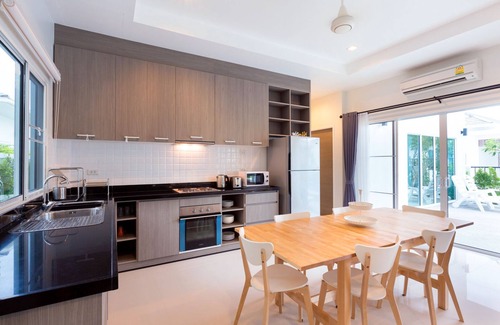 Khao Tao Villa | 3 Bedroom Pool Villas