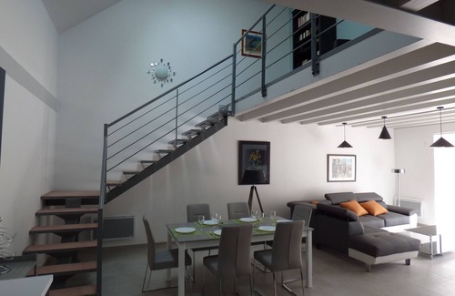 Villemer Maison | Vrbo Property