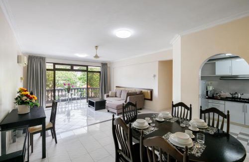 Downtown George Town Appartement | 3-Bedroom Stay at Macalister Road & Georgetown, Noble Villa Penang