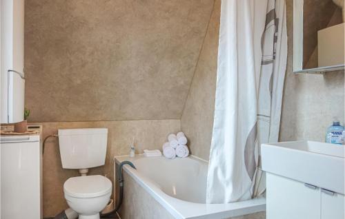 Bad Arolsen Maison | 3 Bedroom Stunning Home In Bad Arolsen