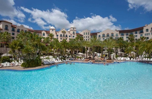 Florida Center Maison | 3-Bedroom Suite at a 4⭐️ Hotel